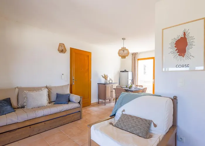 Capra Scorsa - Appt Vue Et Piscine Partagée Appartement *